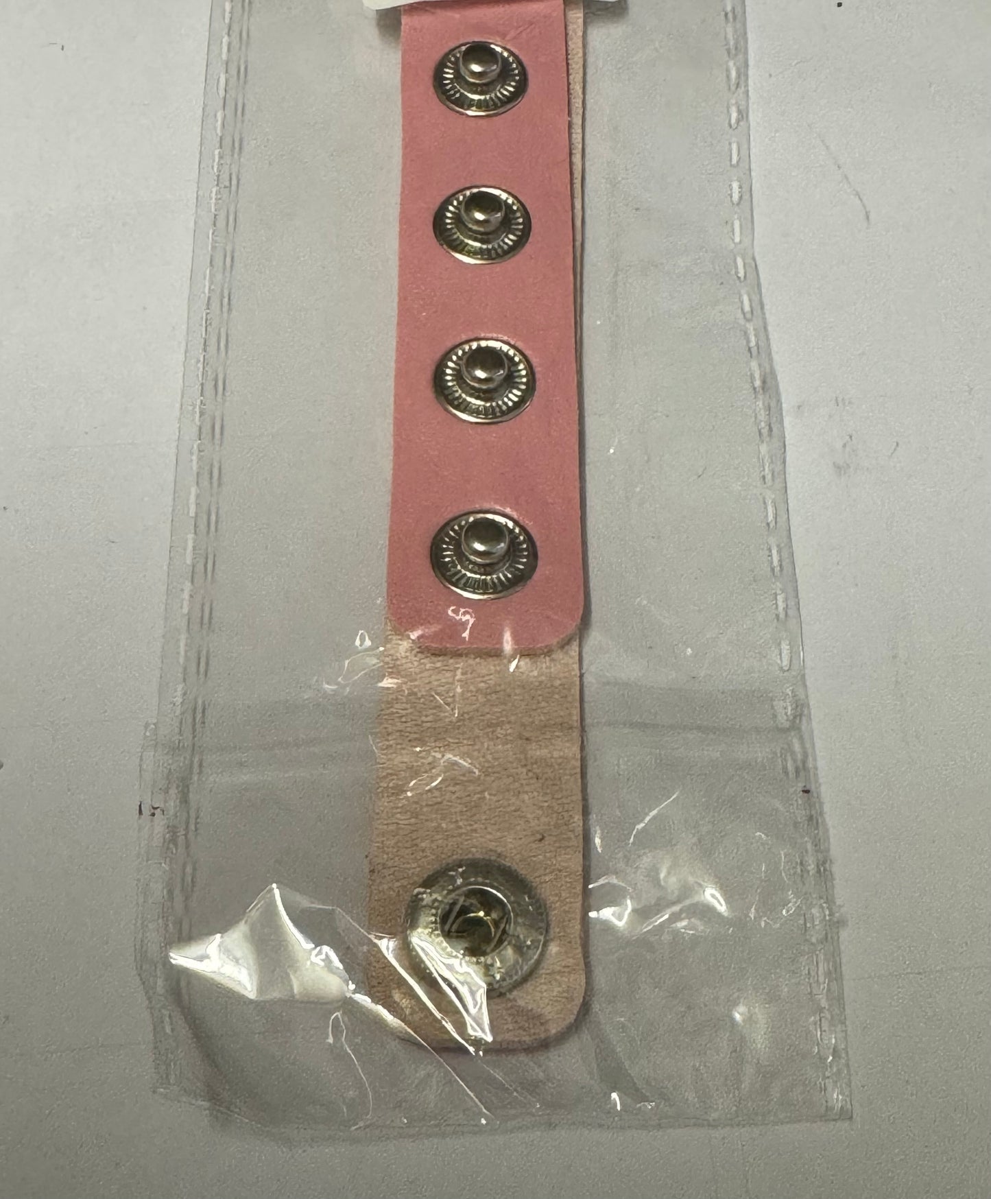 BDSM Leather Heart Collar Pink